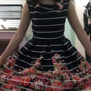 Adorable Floral Modcloth Dress